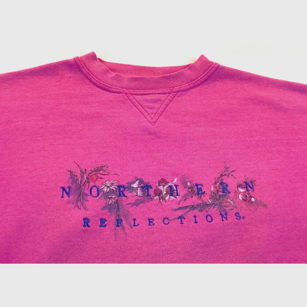 Northern Reflections Sweatshirt Vintage Magenta Logo Florals